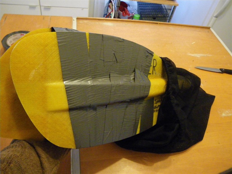 How to pack a Whitewater Breakdown Paddle into your kayak